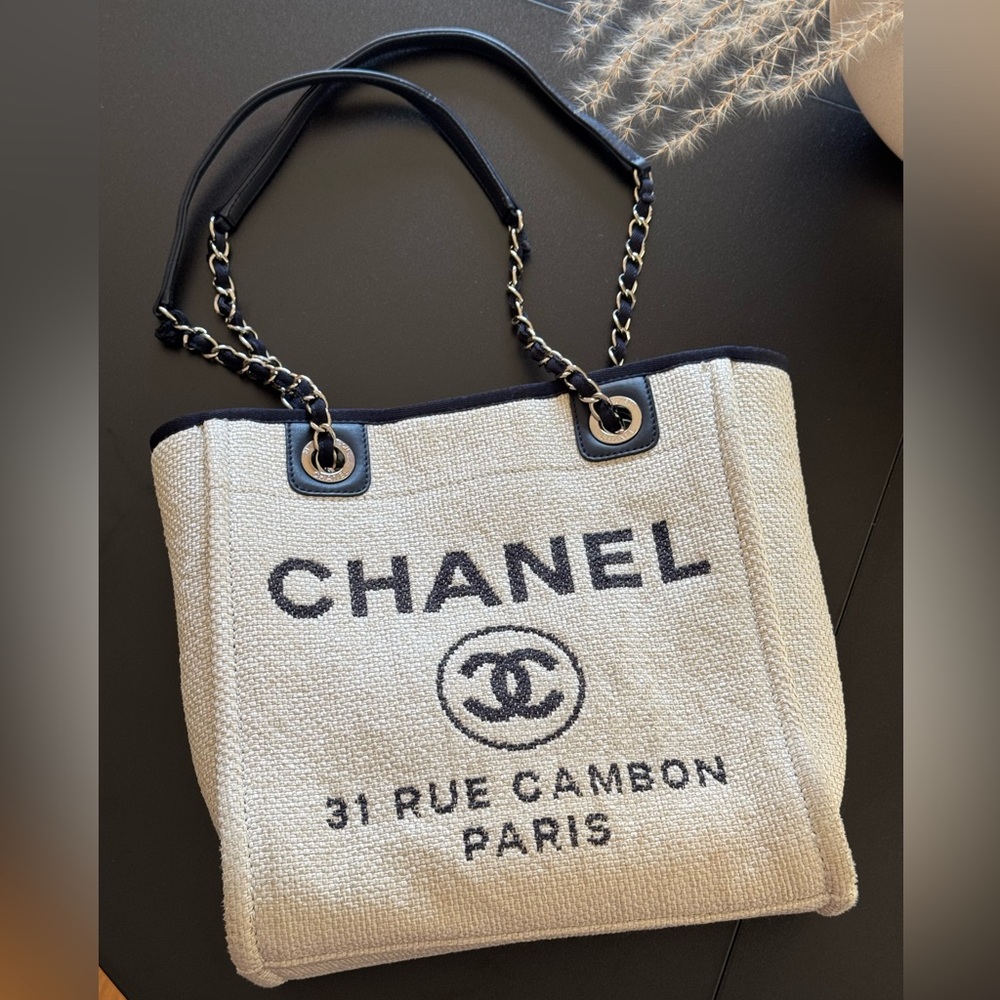 100% CHANEL North South Deauville Chain Tote Raffia Small
